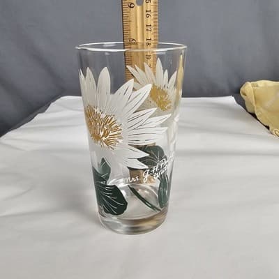 Vintage Boscul Peanut Butter 5" Glass Water Lily Mrs. J. H Pring - Thumbnail 11