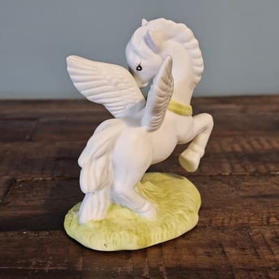 Vintage Wallace & Berrie co. Fantasy Series Pegasus 1982 #4962 Porcelain - Thumbnail 4
