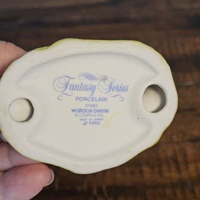 Vintage Wallace & Berrie co. Fantasy Series Pegasus 1982 #4962 Porcelain - Thumbnail 5