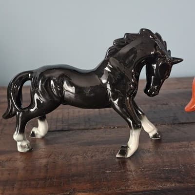 Vintage Gloss Horse Figurines Black & Chestnut Pair Set of 2 Prancing - Thumbnail 6