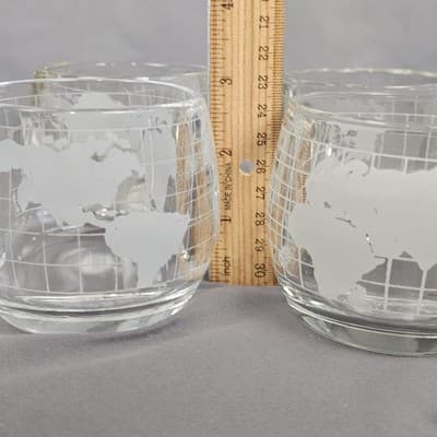 Vintage Nescafe World Globe Etched Glass Coffee Mugs 4 Pc Set Nestle, 3 dif. Run - Thumbnail 17