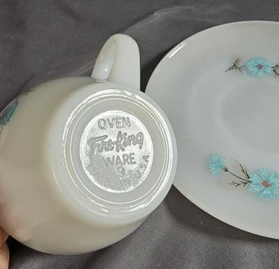 Vtg Anchor Hocking Fire King Milk Glass Cup Saucer Bonnie Blue Flowers - Thumbnail 4