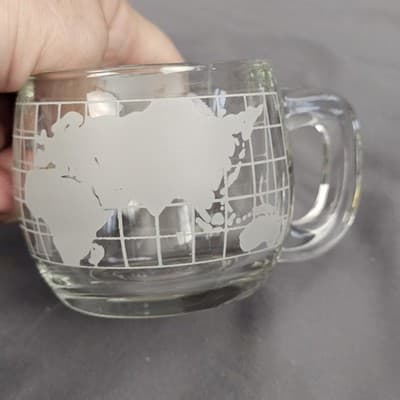 Vintage Nescafe World Globe Etched Glass Coffee Mugs 4 Pc Set Nestle, 3 dif. Run - Thumbnail 11