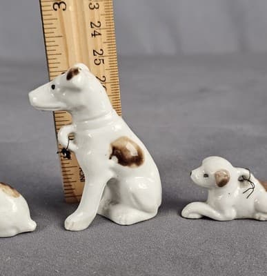 Vintage Made in Japan Dog and Puppies 2 1/4" tall Minature Set - Thumbnail 7