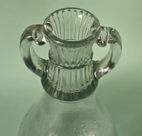 Vintage WHITE HOUSE VINEGAR Carafe clear glass 2-handled jug FLORAL 9" TALL 650 - Thumbnail 2
