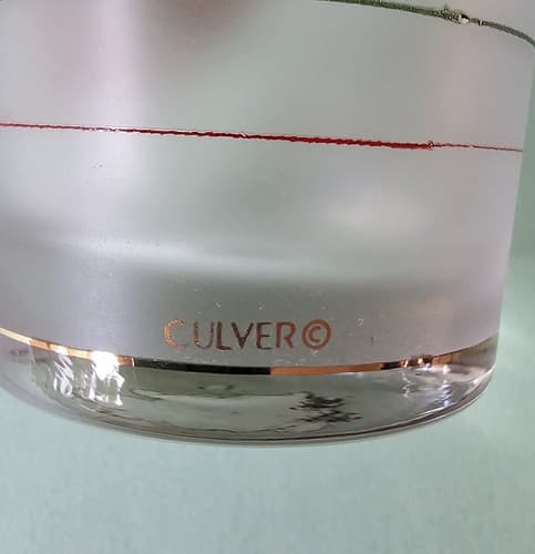 4 Culver 12 oz, Christmas Glasses, 24kt Gold, Gold Bears on Frosted Glass - Thumbnail 7