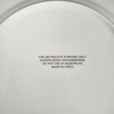 Decorative Apple in Basket Collector Plate 8.25" Diameter Beautiful - Thumbnail 4