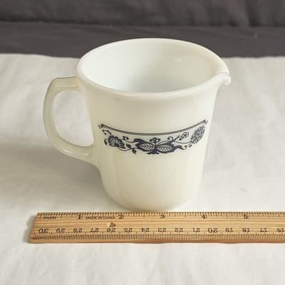 PYREX 3.5” Old Town Blue Onion Creamer Vintage Milk Glass Tall D Handle - Thumbnail 4