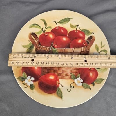 Decorative Apple in Basket Collector Plate 8.25" Diameter Beautiful - Thumbnail 2