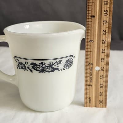 PYREX 3.5” Old Town Blue Onion Creamer Vintage Milk Glass Tall D Handle - Thumbnail 5