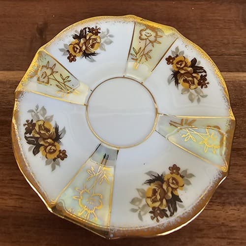 Vtg Napcoware 3 Footed Cup & Gold Accented Latic Cutout Saucer C-240 Foil Tags - Thumbnail 4