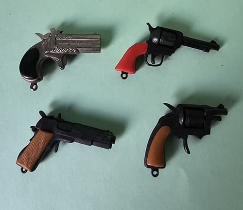 Victory Toy Minature pistols (3) + (1) Unbranded Tiny Guns Vintage - Thumbnail 4