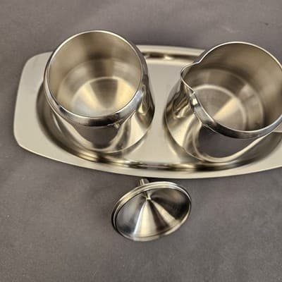 Vintage 1970 Oneida 18/8 Stainless Steel Sugar & Creamer w/ Matching Plate Japan - Thumbnail 4