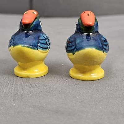 Vintage Kookaburra Bird Ceramic Salt and Pepper Shakers Japan Hand Painted - Thumbnail 5
