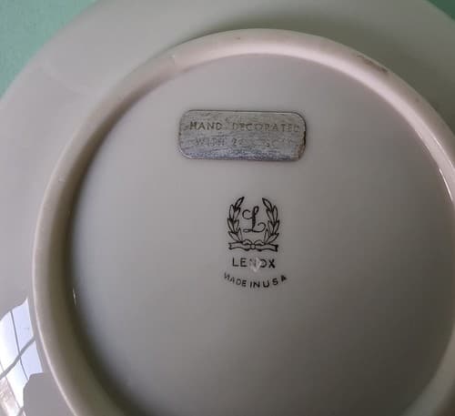 Elegant Lenox Ashtray Bone China Hand Decorated Nice Condition Gold Trimmed - Thumbnail 5