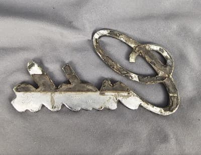Cordoba Chrysler OEM 1975 1976 1977 Chrome Emblem Badge Logo Nameplate Vintage - Thumbnail 4