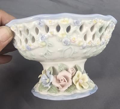 Vintage China Porcelain Figural Multi Color Roses Tealight Candle or Candy Dish - Thumbnail 9