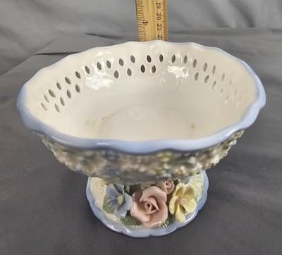 Vintage China Porcelain Figural Multi Color Roses Tealight Candle or Candy Dish - Thumbnail 11