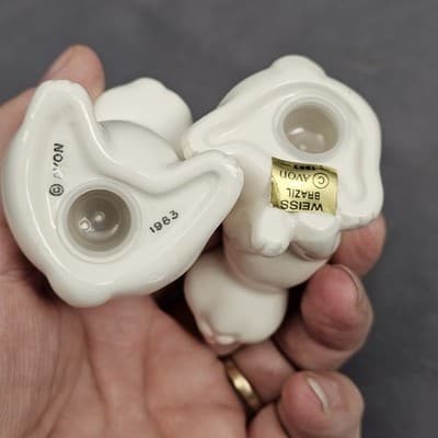 Vtg Avon Bunny Mates Salt And Pepper Shakers 1983 Easter Spring Rabbit Easter - Thumbnail 5