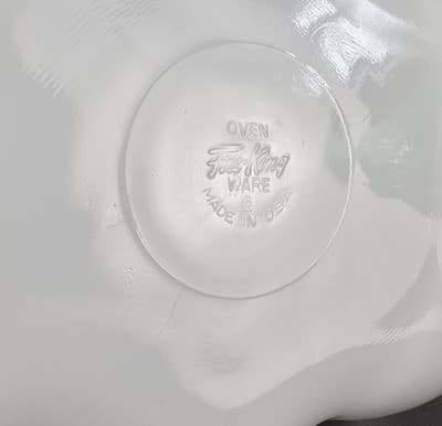 Vintage Fire King Oven Ware Milk Glass Gold Trim Serving Platter 11" x 7.5" - Thumbnail 4