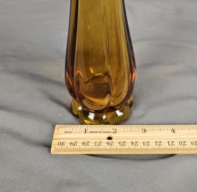 LE Smith 11 1/2 inch Tall Stretch Vase Excellent Amber - Thumbnail 6