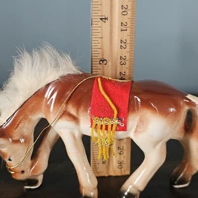 Vtg Japan Horse Figurines Pair fur Hair on Mane and Tail Felt Fringe Saddle - Thumbnail 15