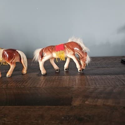 Vtg Japan Horse Figurines Pair fur Hair on Mane and Tail Felt Fringe Saddle - Thumbnail 5