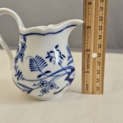 Winterling Bavaria Blue Onion Mini Creamer 3.25"h Vintage Germany u-11B - Thumbnail 6