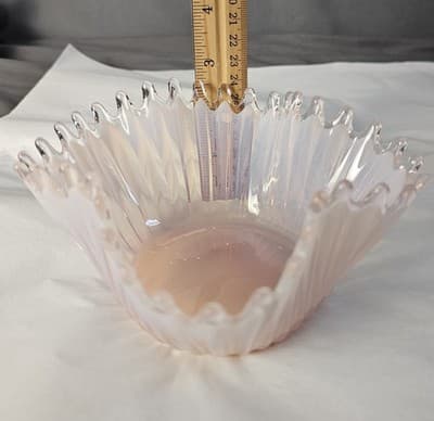 FOSTORIA Pink Heirloom Opalescent Crimped Glass Bowl Vintage (Pinker) MCM - Thumbnail 14