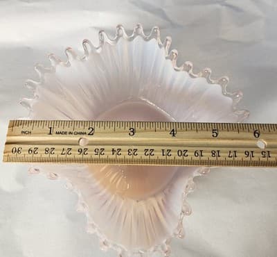 FOSTORIA Pink Heirloom Opalescent Crimped Glass Bowl Vintage (Pinker) MCM - Thumbnail 13