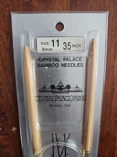 Crystal Palace Circular Bamboo Needles Size 11 8mm 35" - Thumbnail 2