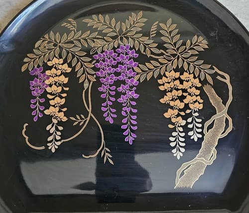 VINTAGE MID CENTURY JAPAN BLACK LACQUER LILACS FLORAL ROUND SERVING TRAY - Thumbnail 5