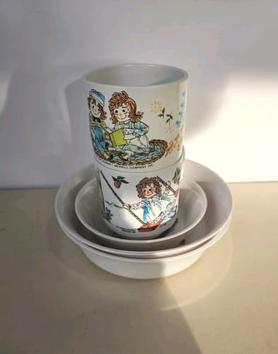 Vintage Raggedy Ann and Andy 1969 Melamine Cereal Bowls Plate cups Oneida Deluxe - Thumbnail 4