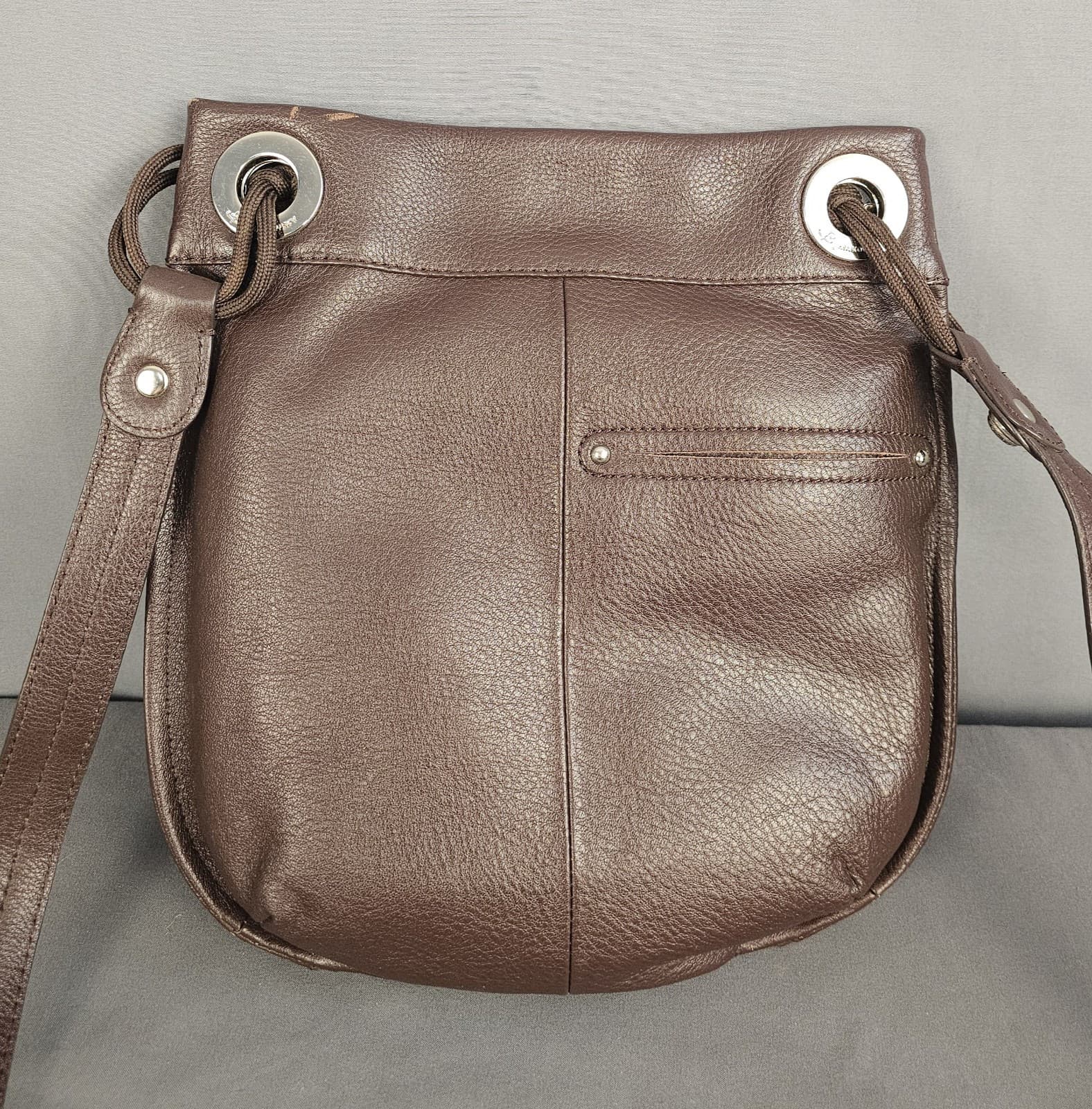 B. Makowsky Durango Soft Pebble Brown Leather Convertible Crossbody Shoulder Bag - Thumbnail 5