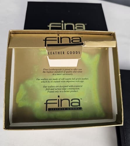 FINA Men's Black Top Quality Leather ID Wallet Bi-fold 1oz NIB Vintage - Thumbnail 7