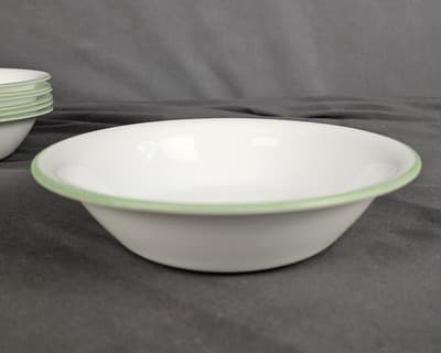 Set of 2 Corelle White With Green Rim 7.25” Soup Cereal Salad Bowls USA - Thumbnail 3