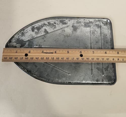 Vintage Iron Holder -Metal Resting Pad - Thumbnail 4