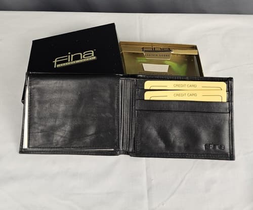 FINA Men's Black Top Quality Leather ID Wallet Bi-fold 1oz NIB Vintage - Thumbnail 3