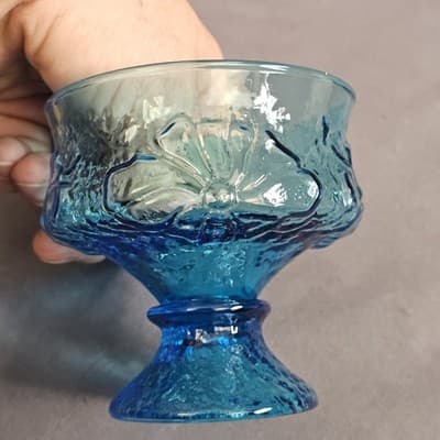 Vintage INDIANA GLASS Kings Crown Aqua Blue Thumbprint Pedestal COMPOTE Bowl - Thumbnail 7