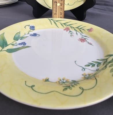 Vintage Corelle Sun Garden 7 1/8"D Salad Dessert Plate Preowned Yellow Floral - Thumbnail 5
