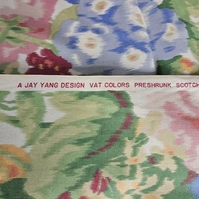 A Jay Yang Design Fabric JYD Muted Floral Print Vintage 78"x44" - Thumbnail 3