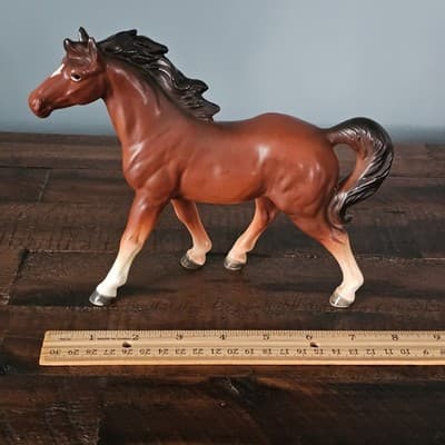 Vintage Porcelain Horse Figurine Bay w White Socks Inarco Japan E3600 6.25" x 8" - Thumbnail 8