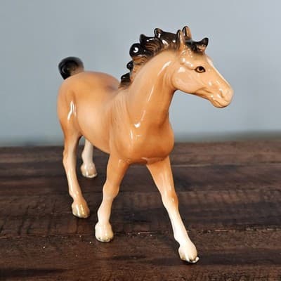 Vintage Porcelain Bay Horse Black Mane & Tail Glossy 5.5" x 7" - Thumbnail 2