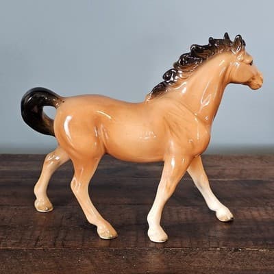 Vintage Porcelain Bay Horse Black Mane & Tail Glossy 5.5" x 7" - Thumbnail 3
