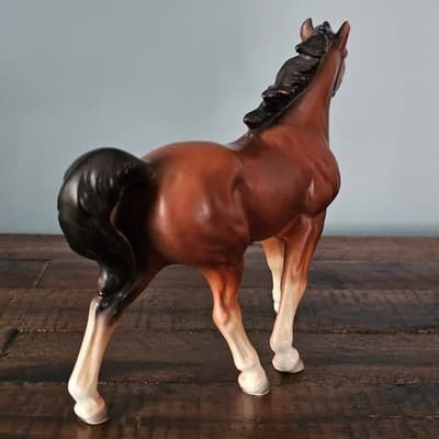 Vintage Porcelain Horse Figurine Bay w White Socks Inarco Japan E3600 6.25" x 8" - Thumbnail 5