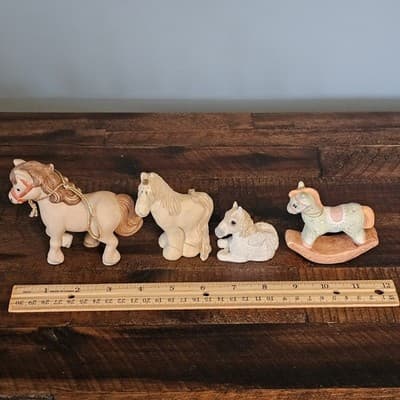 Vintage Cute Small Figurines Horse Pegasus Unicorn Set of 4 - Thumbnail 11