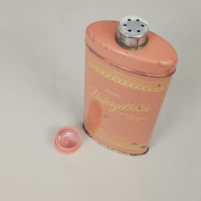 Avon Unforgettable Perfumed Talc Talcum Powder 2.75 oz Vintage Tin Mostly Full - Thumbnail 7