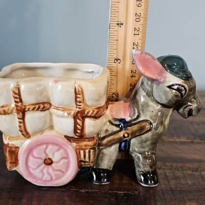 Vintage Donkey Mule with Hat Pulling Cart Planter One Ear Down 3.75” tall x 5.5” - Thumbnail 8