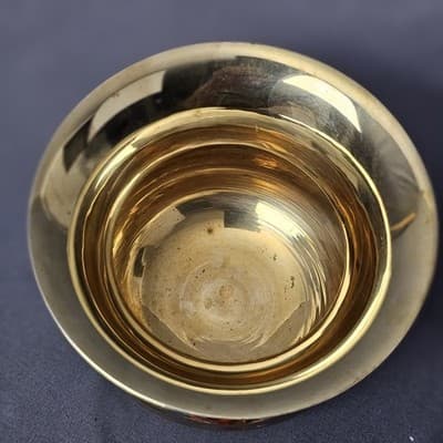 US Tobacco Company Small Brass Spittoon Vase Planter Made In India Vintage - Thumbnail 9