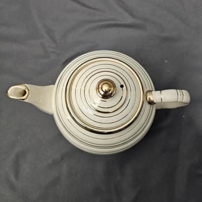 Vintage Sadler Cream and Gold Striped Teapot #1378 - Thumbnail 4
